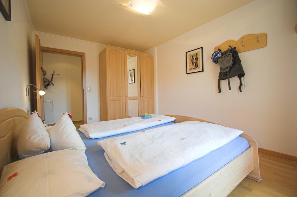 Apartments Dilln Guetl 티레스 객실 사진