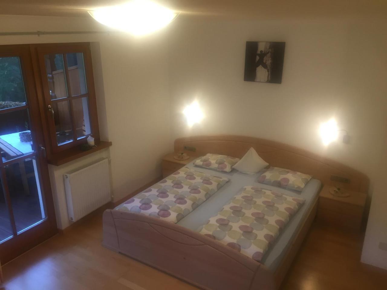 Apartments Dilln Guetl 티레스 외부 사진